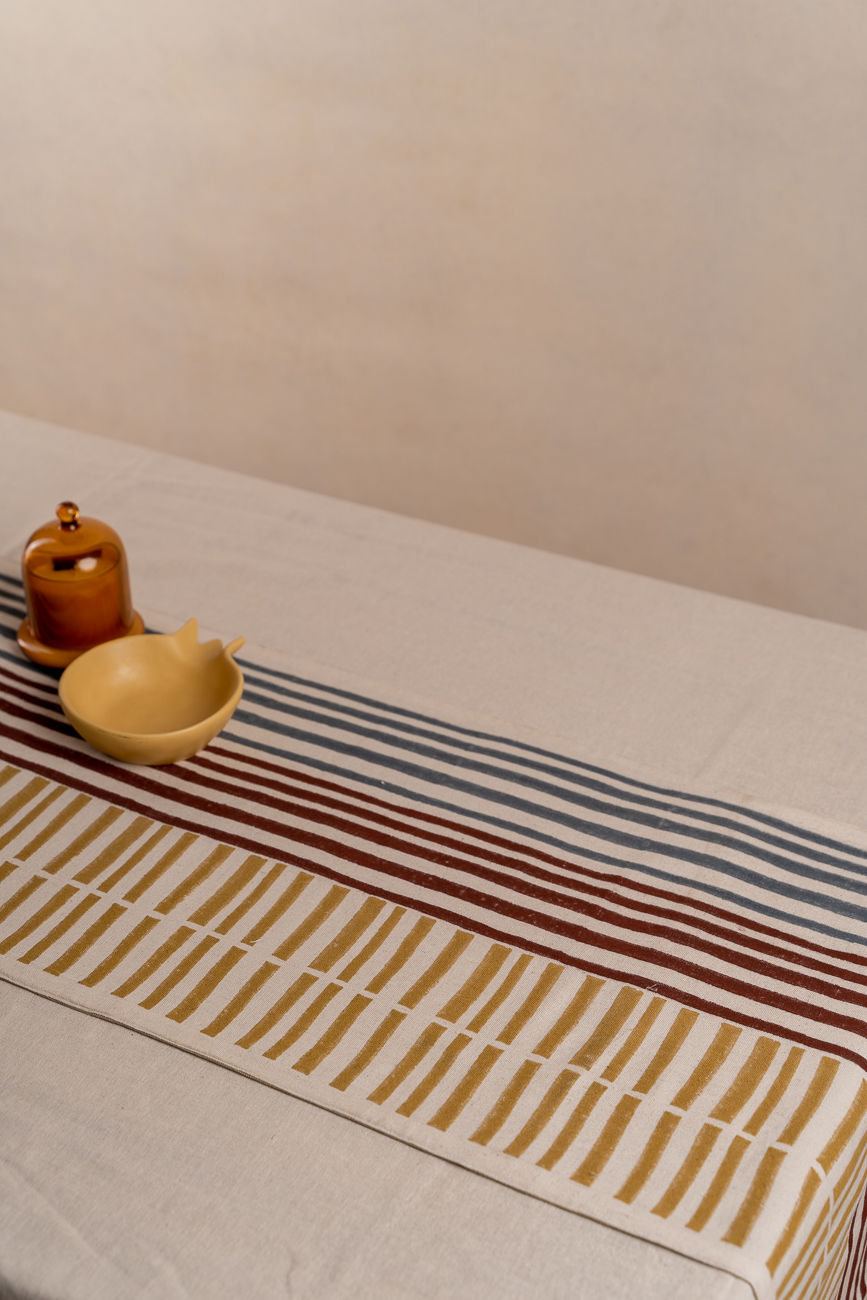 THE CANDY STRIPED TABLE RUNNER