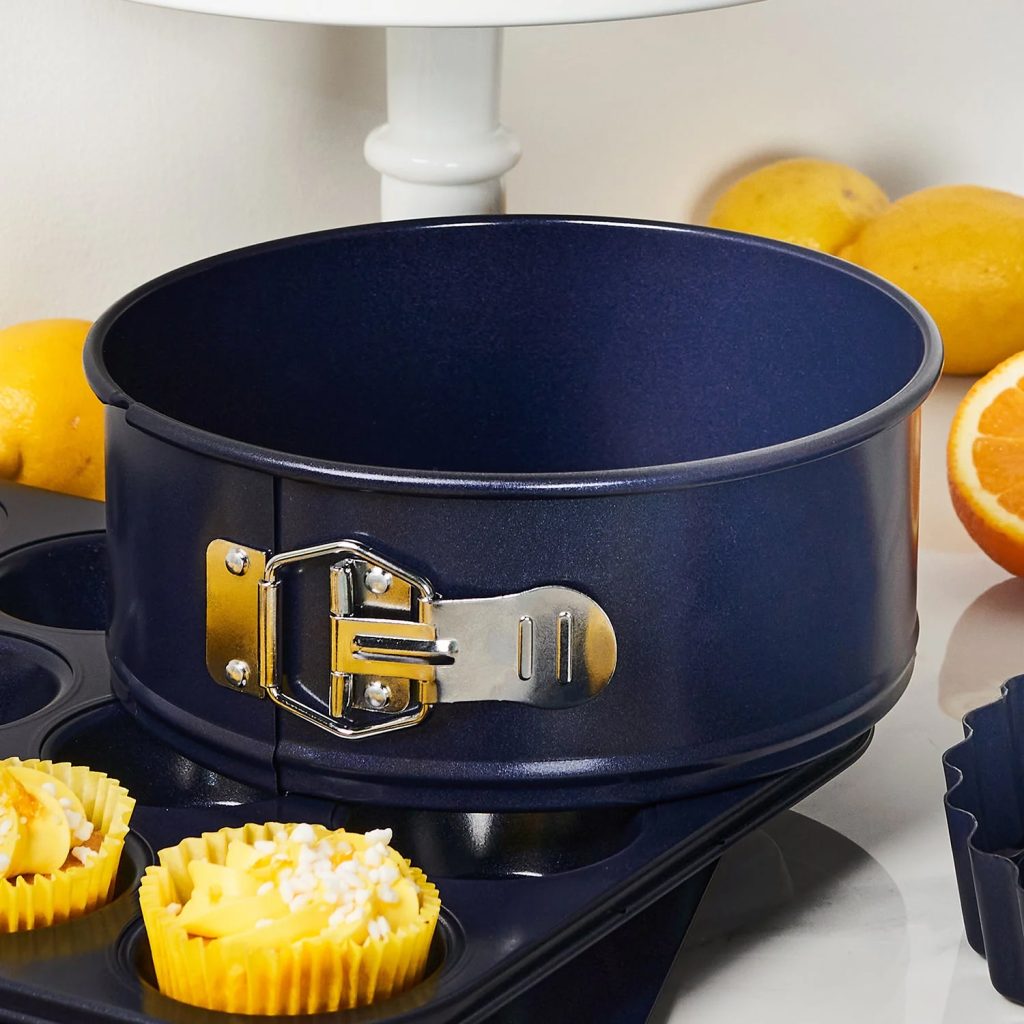 SPRINGFORM CAKE PAN