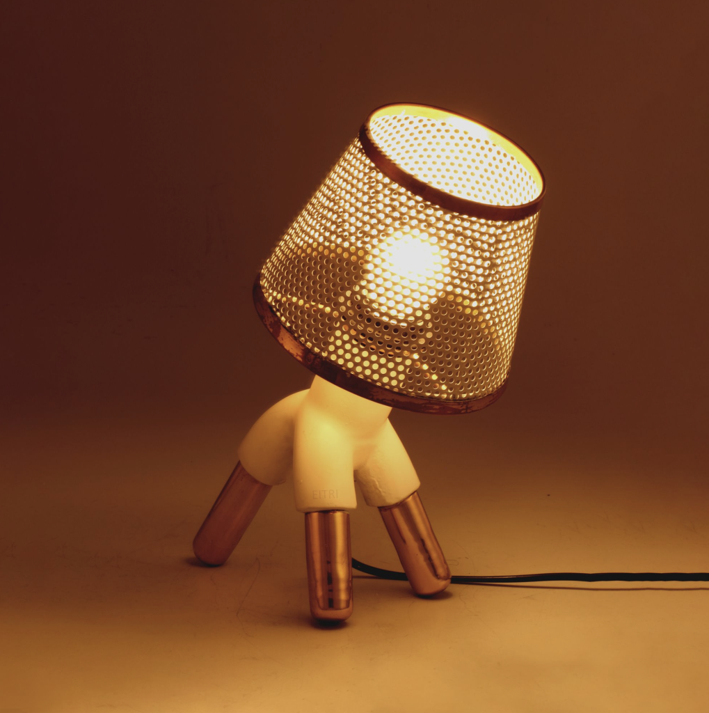 The Dogo Table lamp