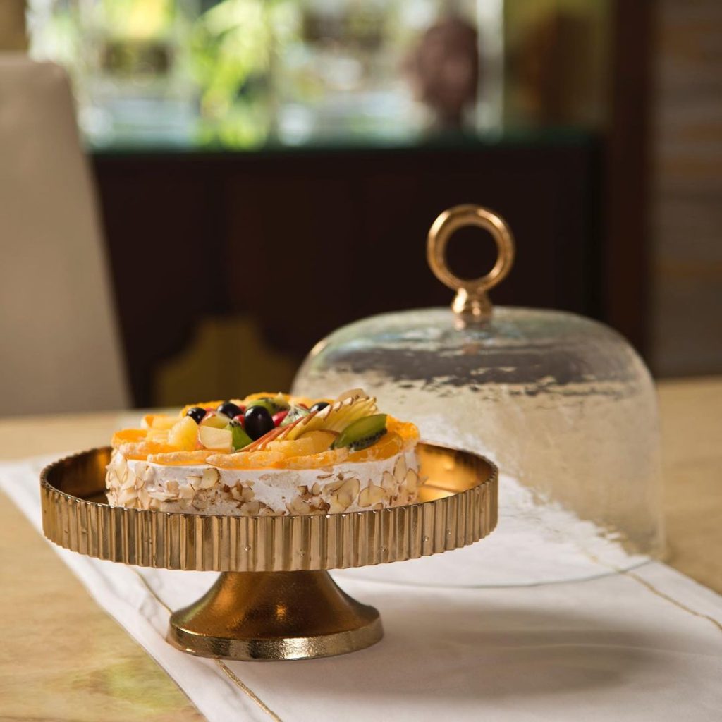 MURANO TIERED CAKE STAND AND DOME