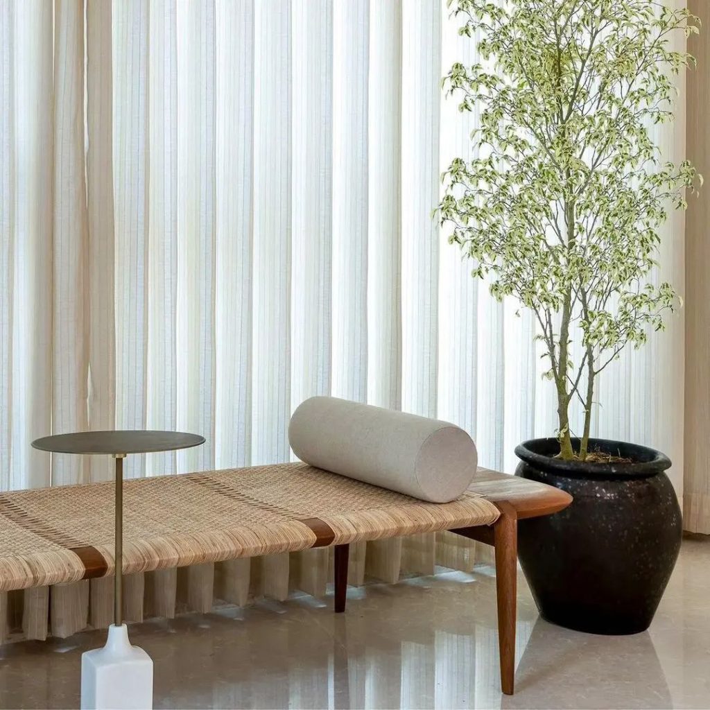TANGALI BENCH