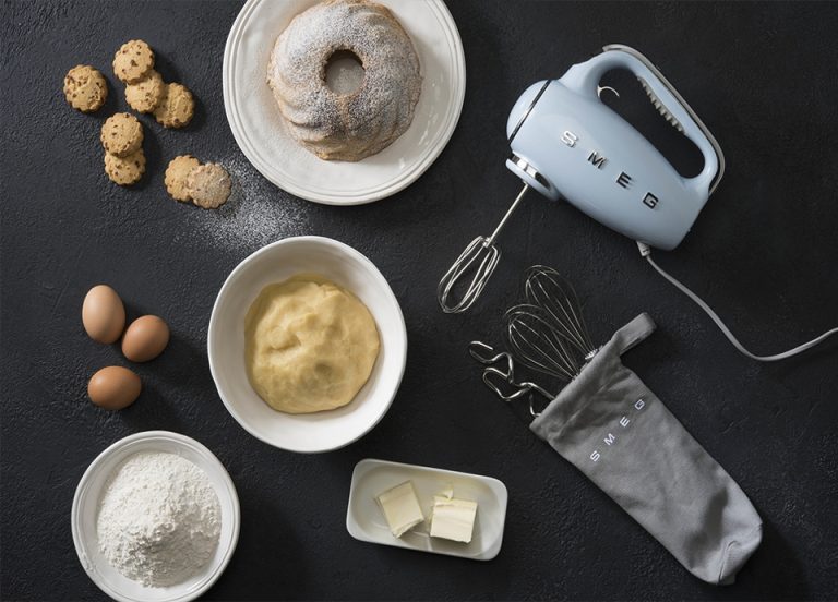 Hand Mixer Pastel Blue